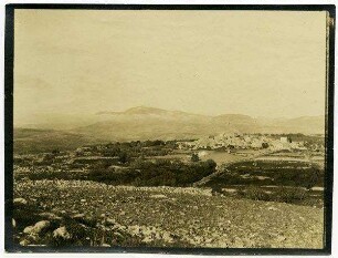 der ezzaherani sö. v. saida [wohl es-saida], Blick auf Südende des Libanon