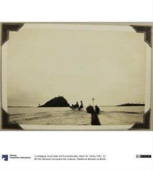 Insel Ukko mit Fischerbooten