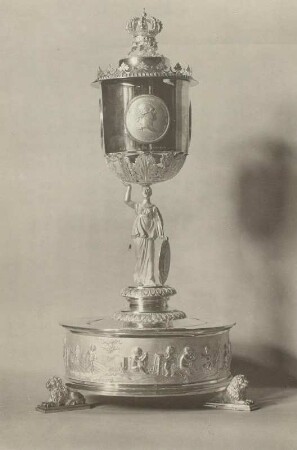 Deckelpokal zum 50. Regierungsjubiläum Friedrich Augusts 1818