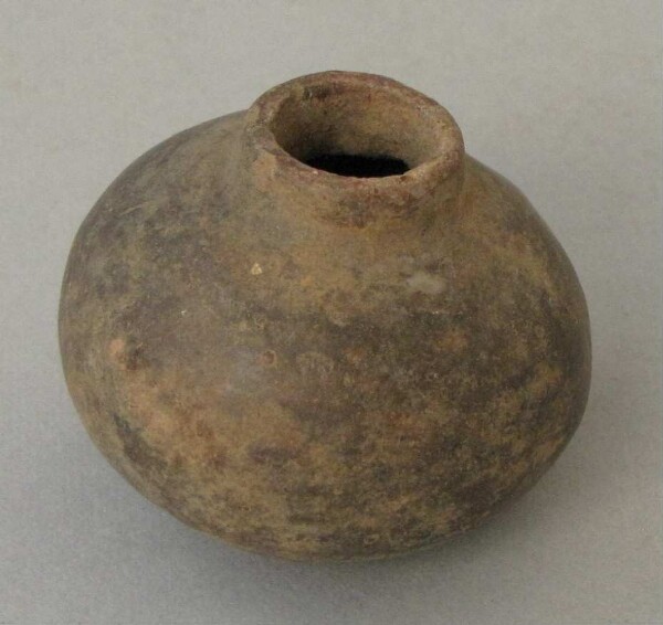 Clay vessel