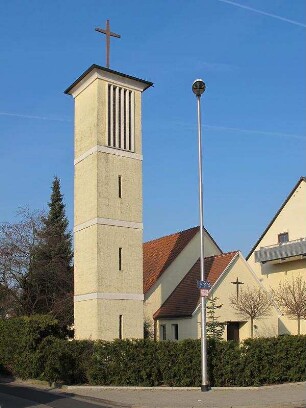 Ev. Gustav-Adolf-Kirche (Kirche, ev.); Rodgau, Hoher Nickel 12