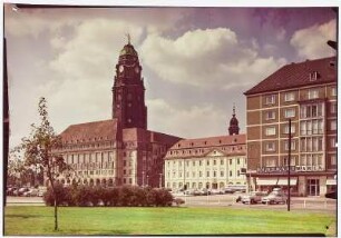 Dresden. Neues Rathaus mit Gewandhaus