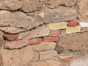 altes griechisches Mauerwerk auf der Akropolis von Selinunt