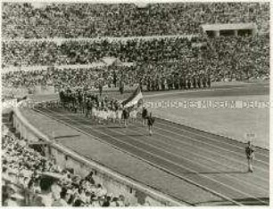 Eröffnungsveranstaltung der Olympischen Spiele in Rom. Einmarsch der österreichischen Mannschaft.
