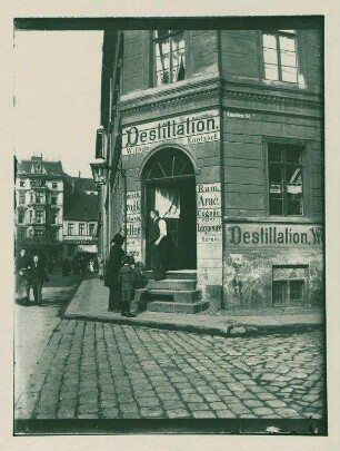 Hirtenstraße/ Ecke Amalienstraße, "Destillation Wilhelm Knötzsch"