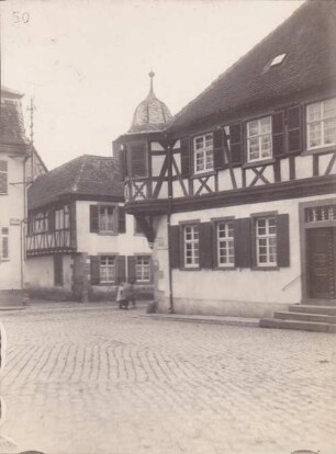 Fachwerk. Wohnhaus mit Erker