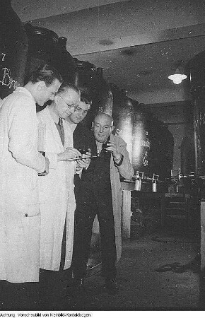 Dresden. VEB Bramsch Dresden, Produktion, März 1953