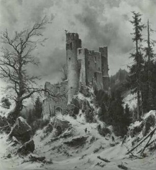 Eine Burgruine im Schnee