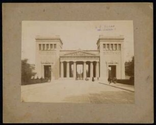 Propyläen am Königsplatz, München: Ansicht