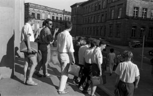 Studenten an der Technischen Hochschule Karlsruhe.