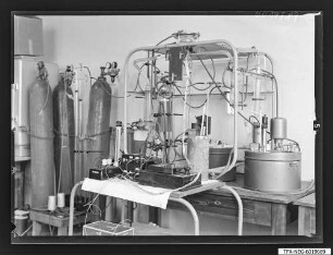 Gasapparatur, Foto 1960