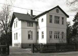 Dresden-Blasewitz, Berggartenstraße 10 . Wohnhaus (1851/1900)