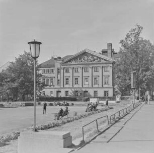 Kornmarkt + Theater + Rathaus