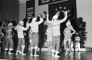 Freiburg: Stadthalle; Europafestival, Costa Rica-Gruppe