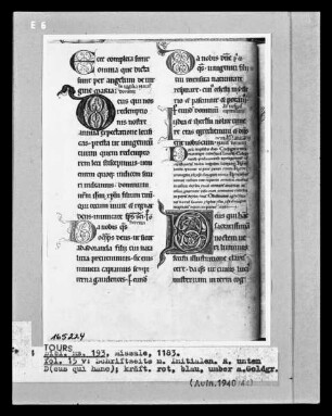 Missale aus Saint-Martin in Tours — Schriftseite mit Initialen, Folio 15verso