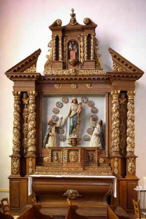 Frankreich. Bretagne. Finistere. Crozon. Eglise de Crozon. Linker Seitenaltar
