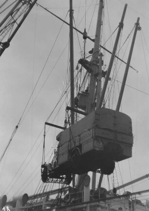Verladen der Lastwagen