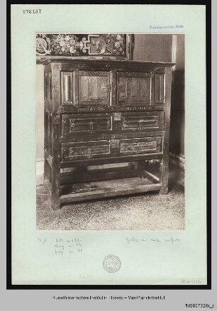 Schrank