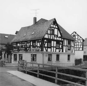 Elz, Alexanderstraße 2