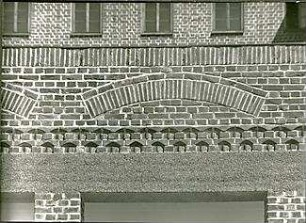 Fischer, Theodor; München - Westend, Bergmannstr.; Ledigenheim - Fassadendetail