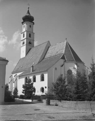 Katholische Pfarr- und Wallfahrtskirche Heilig Kreuz