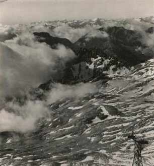 Oberbayern. Wettersteingebirge. Zugspitze (2962 m)