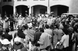 Freiburg: Münsterplatz, Prediger vor dem Regierungspräsidium