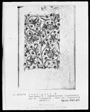 Deutsches Gebetbuch (Waldburg-Gebetbuch) — Feld mit Rankenwerk gefüllt, Folio 61recto