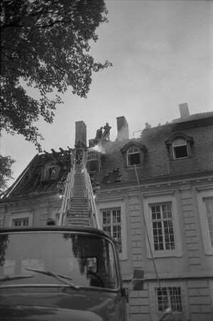 Großbrand im Südflügel von Schloss Scheibenhardt