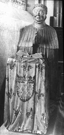 Bourges, Kathedrale St. Etienne, Chorumgang, Ostkapelle, Statue des Duc Jean de Berry