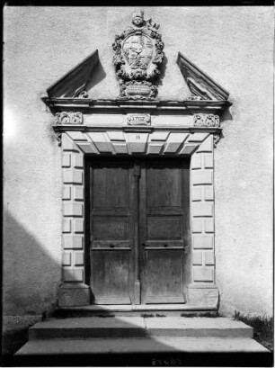 Baitenhausen Wallfahrtskapelle Sankt Maria zum Berg Karmel Eingangsportal an der Südostfassade