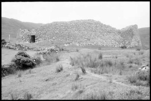 Staigue Fort: Staigue Fort, Außenansicht von Osten