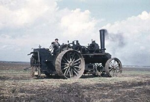 Dampflokomobile mit Seilzugtrommel