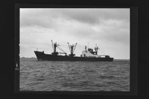 Duburg ex Hoegh Susann (1967), Frachtschiff, Lauter-Elbe-Reederei, Hamburg, Bau-Nr. 490/1207