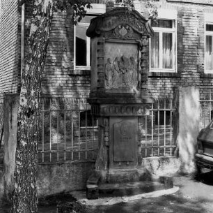 Herzenbergkapelle und Kreuzweg; Hadamar, Herzenbergweg, Herzenbergweg 7, Auf dem Herzenberg