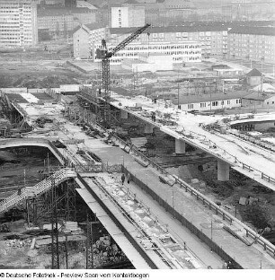 Dresden Verkehrszug; Kleine Plauensche Straße; (Hochstraße)