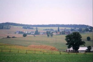 Landschaft bei Erbengrün, Blick auf Wellsdorf