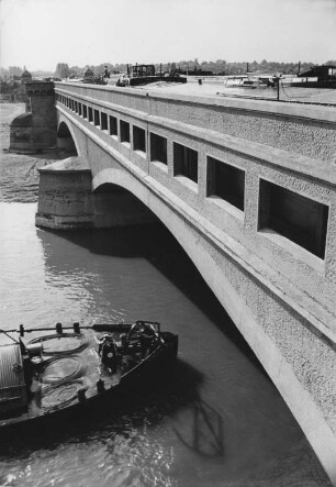 Wiederaufgebaute Kanalbrücke Minden/Mittellandkanal