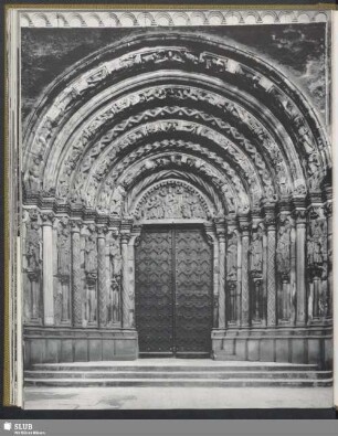 Die „goldene Pforte“ an der Südseite des Freiberger Domes