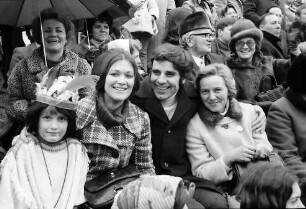 Freiburg: Freiburger Fasnet 1972 [Zuschauer]