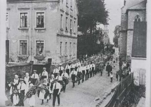 Trauermarsch anlässlich des Begräbnisses von Ernst Müller in Johanngeorgenstadt : Trauermarsch anlässlich des Begräbnisses von Ernst Müller in Johanngeorgenstadt