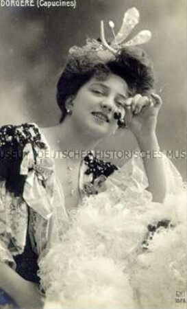 Porträt von Arlette Dorgères
