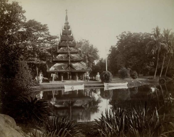 Pagode birmane dans le jardin d'Eden. Calcutta, en Inde. Inde. A. Baessler, 1888