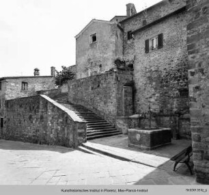 Gradinate del Crocifisso, Lucignano (Arezzo)