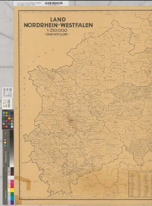 Land Nordrhein-Westfalen.-Gemeindekarte -. Stand 1. Juli 1949. III. Auflage. Mit politischer Übersicht und statistischen Bezirken. Ministerpräsident des Landes Nordrhein-Westfalen- Landesplanungsbehörde-Düsseldorf, Haus der Landesregierung / Wilgrödruck: Willy Größchen, Dortmund.