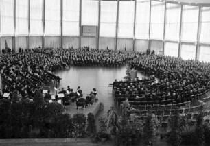Jahresfeier der Technischen Hochschule in der Schwarzwaldhalle.