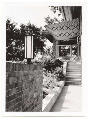Garten Hügelmann, Berlin-Kaulsdorf: Wohnhaus Terrasse