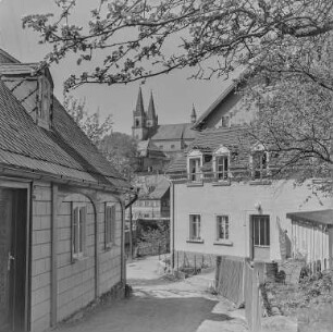 Schirgiswalde : Schirgiswalde. Ortsansicht. Blick zur Barockkirche St. Mariä Himmelfahrt