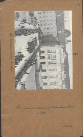 Der Trauerzug im äußeren Burgplatz