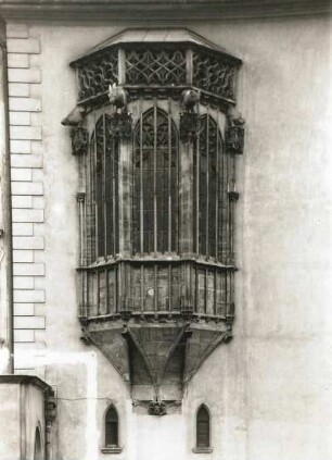 Olomouc (Olmütz). Rathaus. Kapelle des Heiligen Hironymus. Erker (1488)